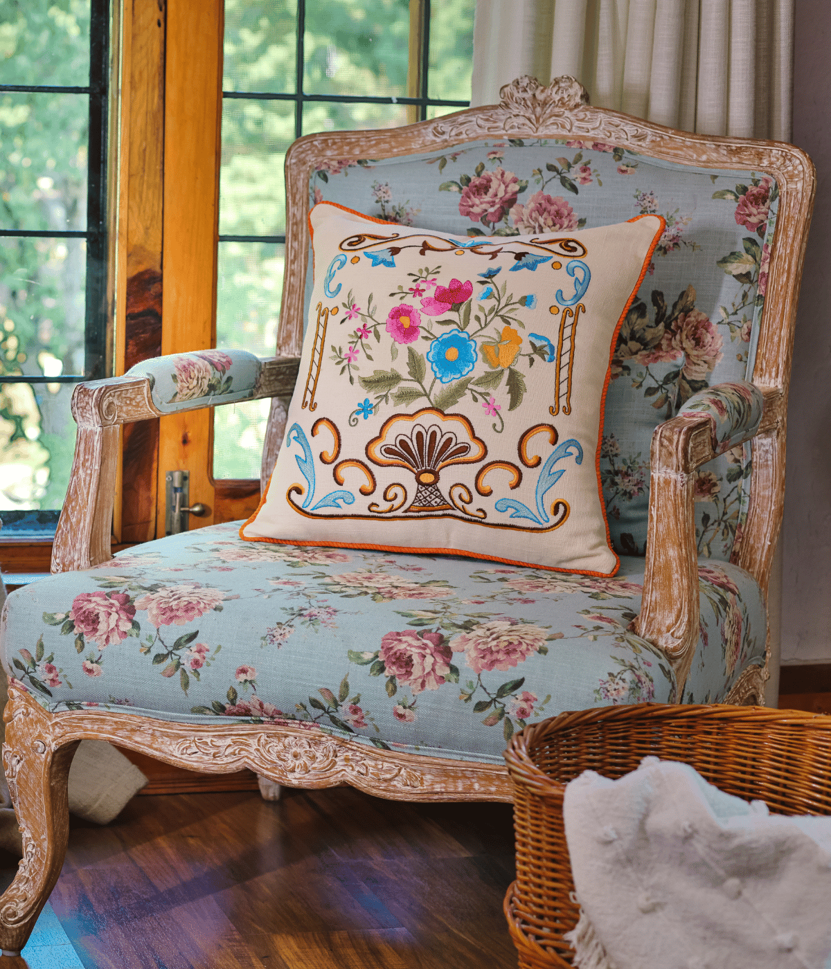 Beyond Basic Home Country Style Multi Embroidered Classic Fountain Cushion Cover