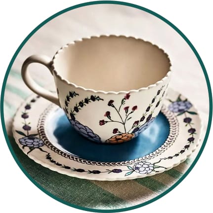 Cups & Saucers