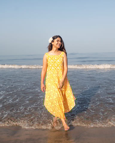 Love The World Today 'Footloose’ Women’s Yellow Floral Hand Block Print Dress