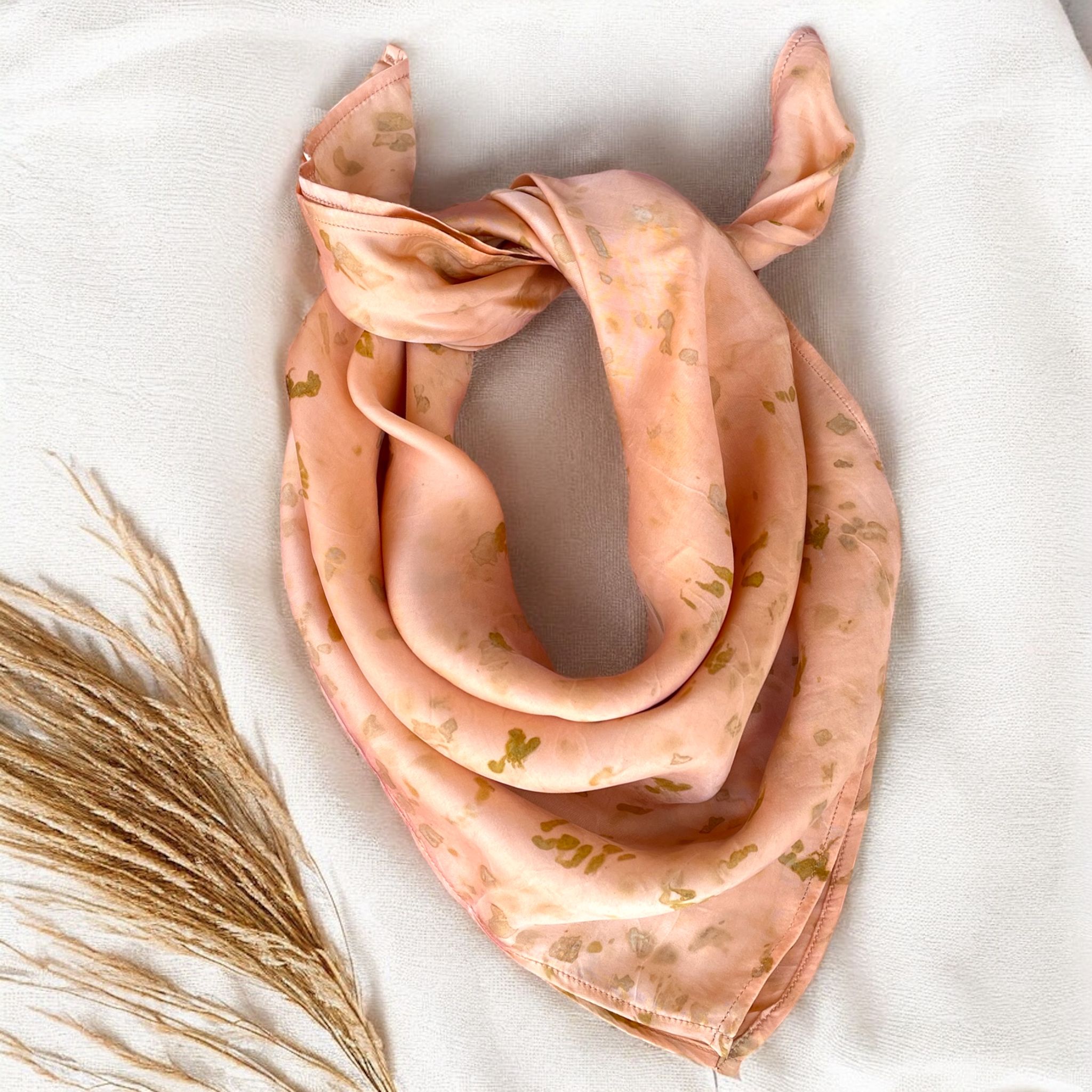 Ecoshi Earth & Petal Peach bandana