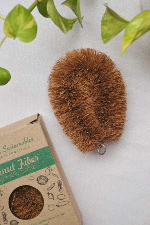 Almitra Sustainable Coconut fiber – Bottler Cleaner & Vegetable Cleaner