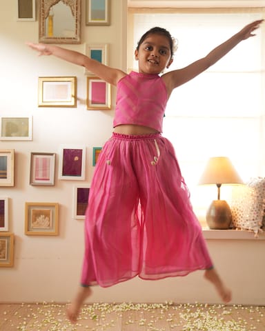 LTWT NEELKAMAL Coord Set in Pink & Gold