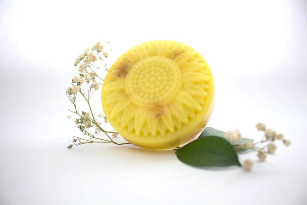 Daivik Moringa Calendula Soap | 100g